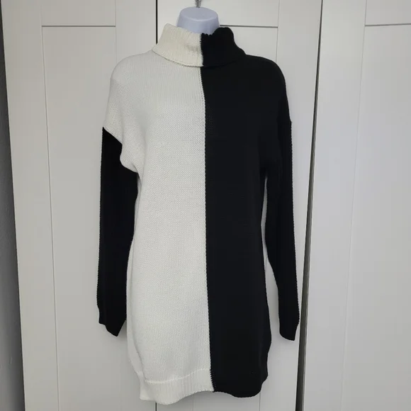 NWOT Split Monochrome Black & White Turtleneck Sweater Dress - Picture 5 of 12